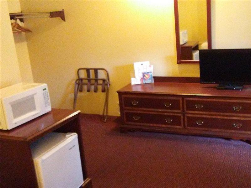 Econo Lodge Hornell Экстерьер фото