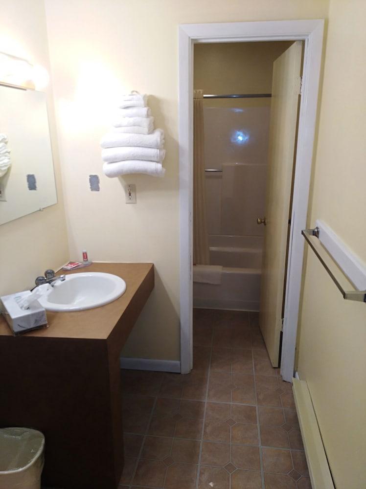 Econo Lodge Hornell Экстерьер фото